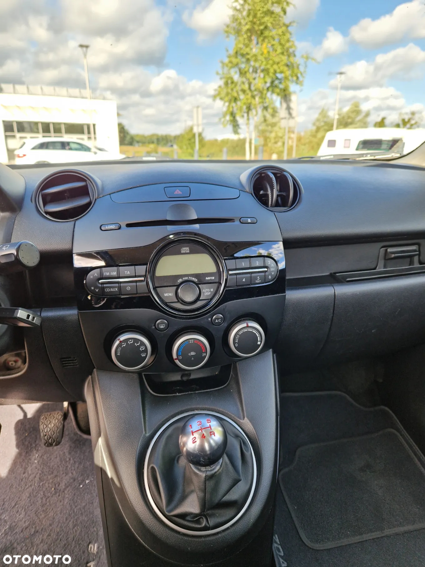 Mazda 2 1.3 Exclusive+ - 9