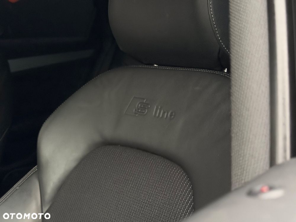 Audi A4 Avant 2.0 TDI DPF S line Sportpaket (plus) - 17