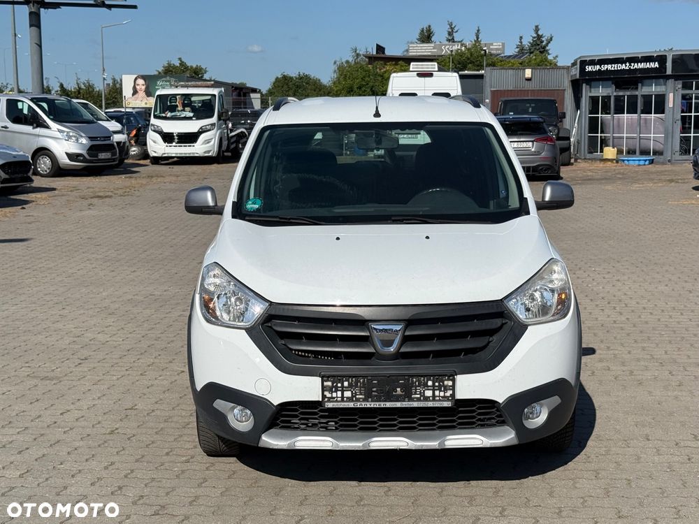 Dacia Lodgy TCe 115 Stepway - 4