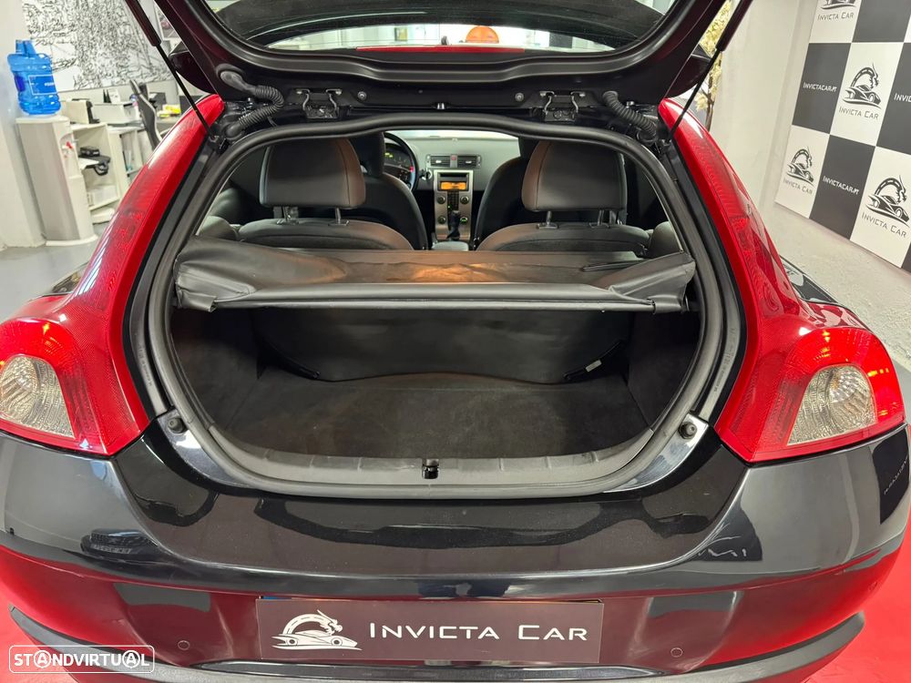 Volvo C30 2.0 D R-Design - 14