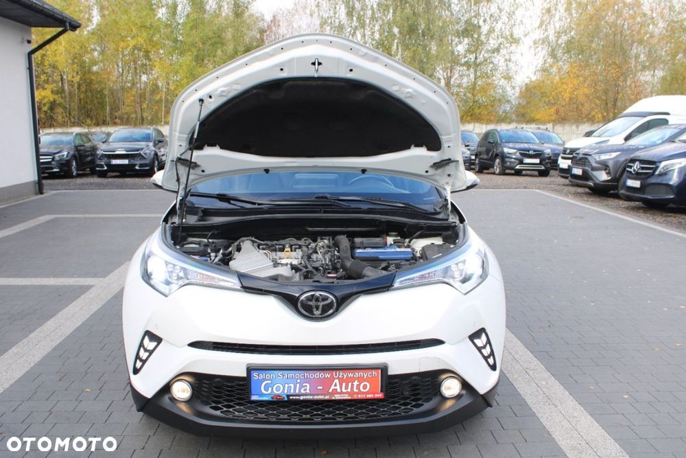 Toyota C-HR - 12