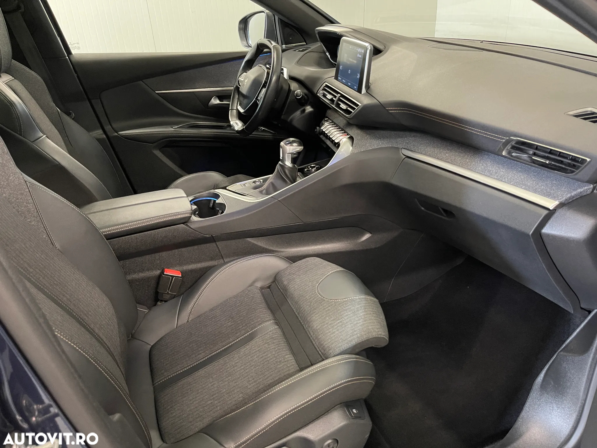 Peugeot 5008 1.2 Puretech Turbo s&s GT-Line - 12