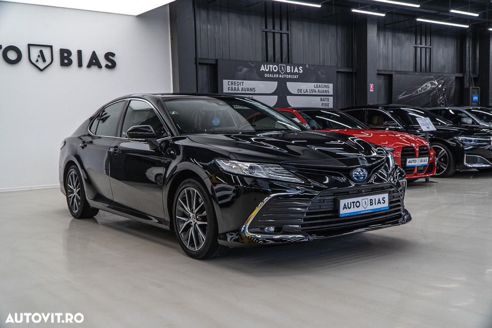 Toyota Camry 2.5 Exclusive - 4
