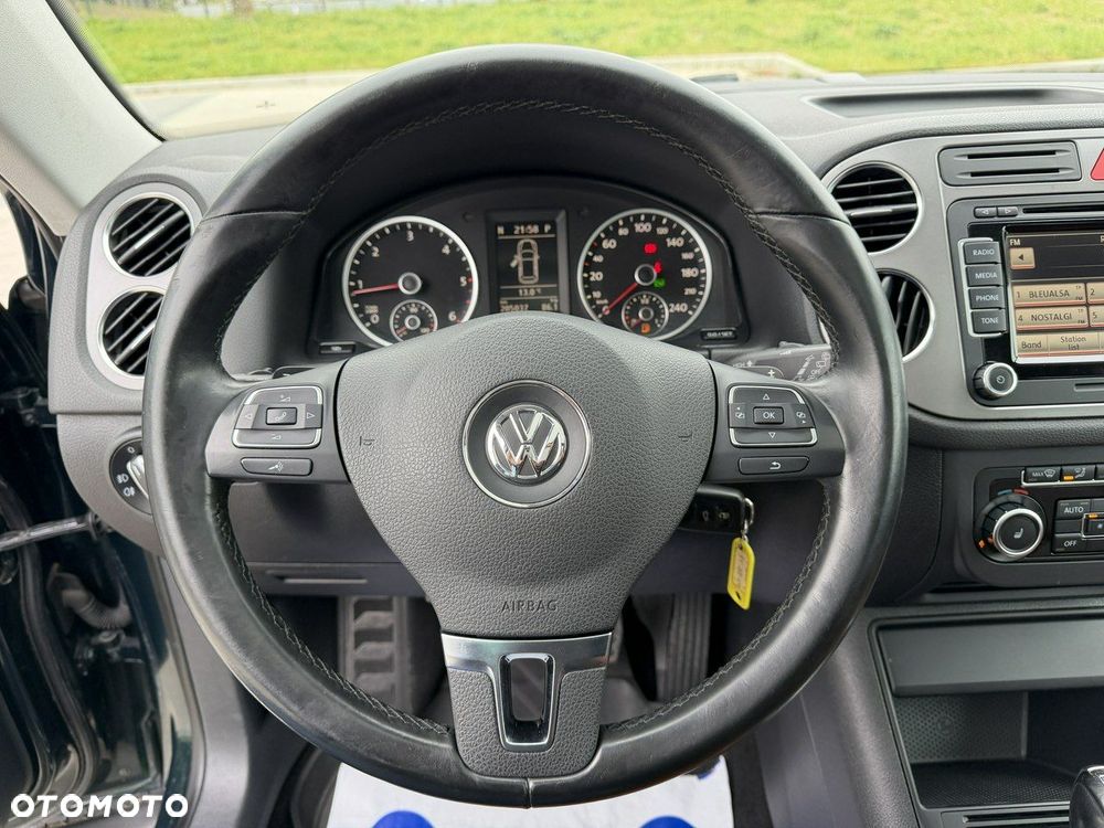 Volkswagen Tiguan 2.0 TDI DPF 4Motion BlueMotion Technology DSG Exclusive - 22