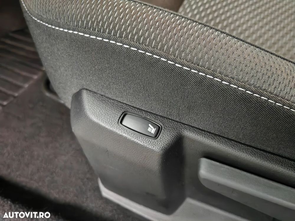 Dacia Duster SCe 115 2WD Comfort - 11