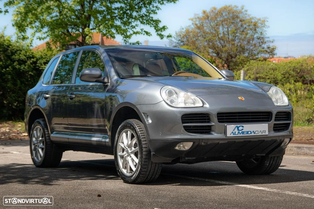 Porsche Cayenne Tiptronic - 2