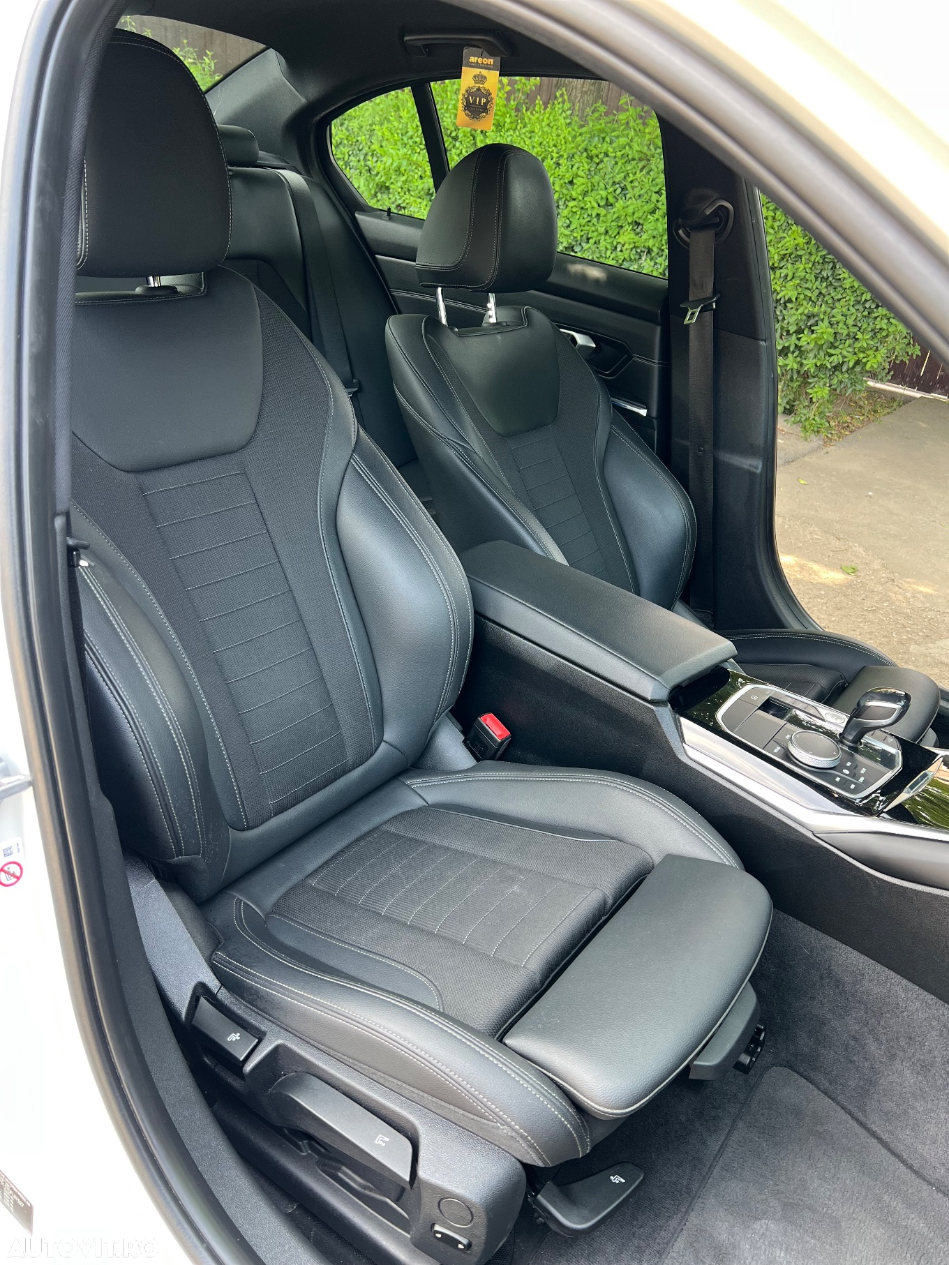 BMW Seria 3 330e AT PHEV - 11
