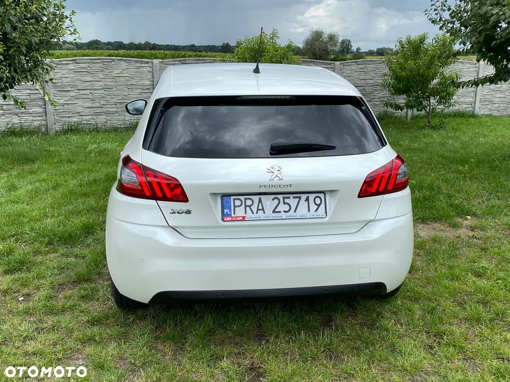 Peugeot 308 1.2 PureTech GPF GT S&S EAT8 - 5