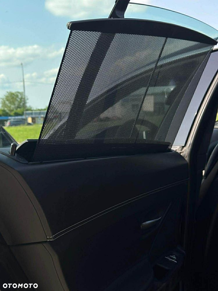 BMW Seria 6 650i xDrive - 27