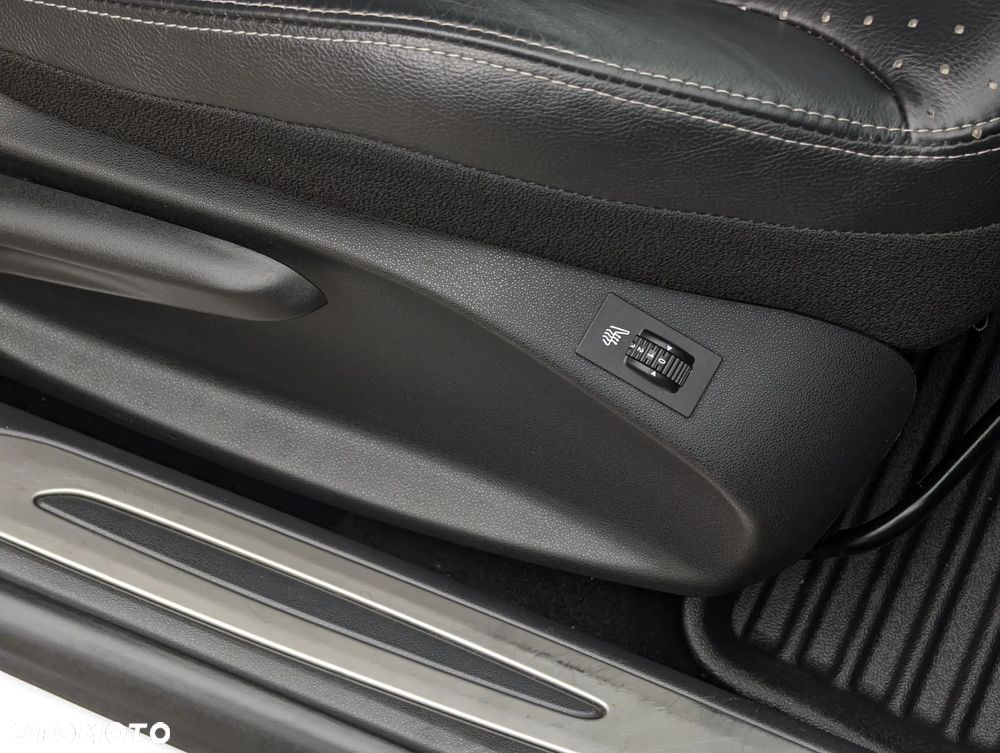 Citroën DS3 VTi 120 Opera Blue - 38