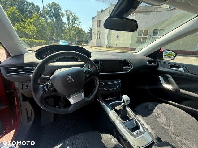Peugeot 308 1.5 BlueHDi Allure S&S - 3