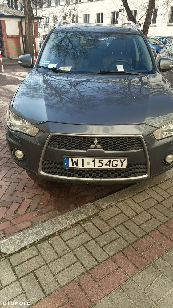 Mitsubishi Outlander 2.2 DID Intense EU5 - 3