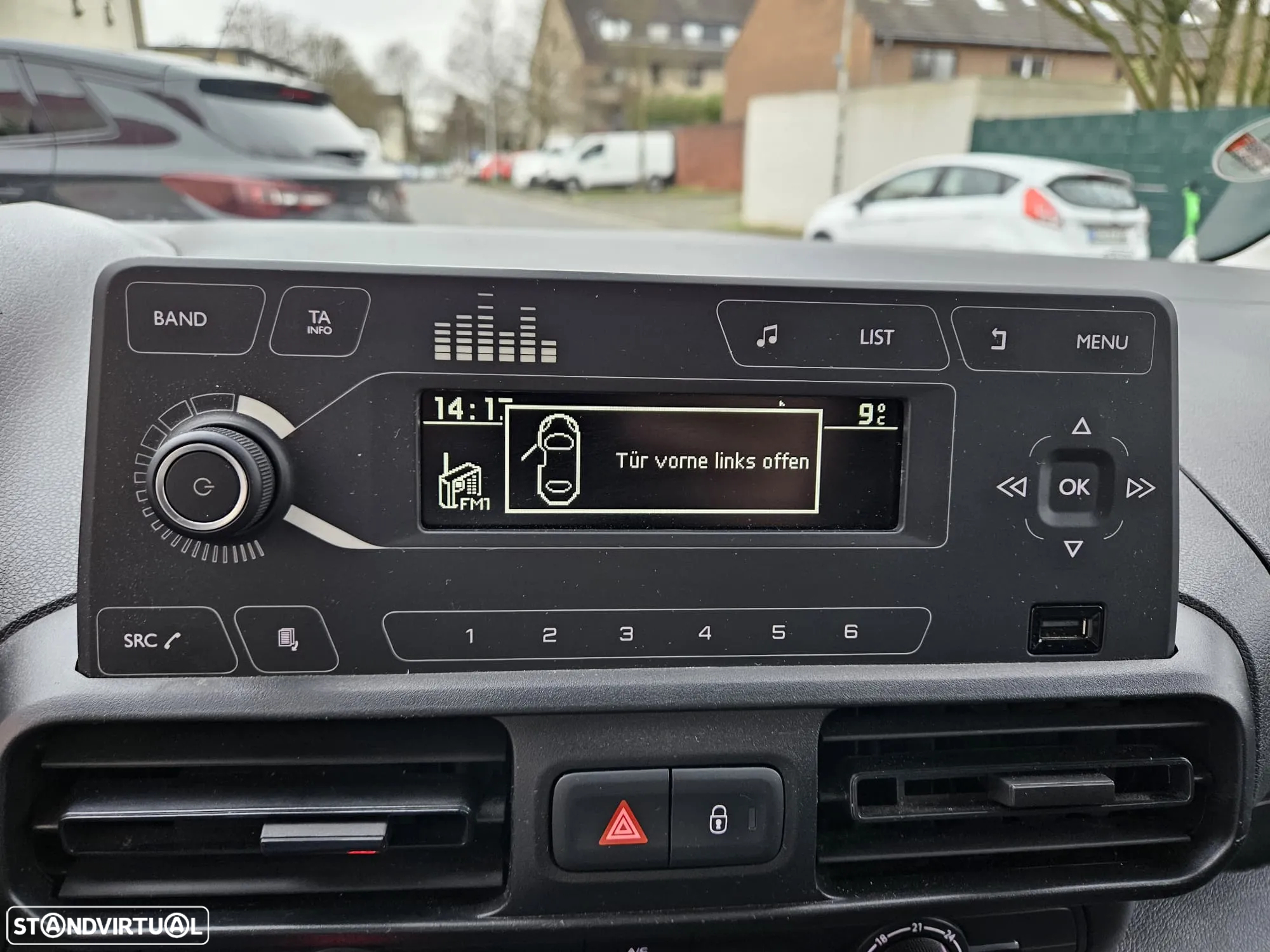 Citroën Berlingo  1.5Hdi  Standart Pro 3Lug  AC TEL CC - 15