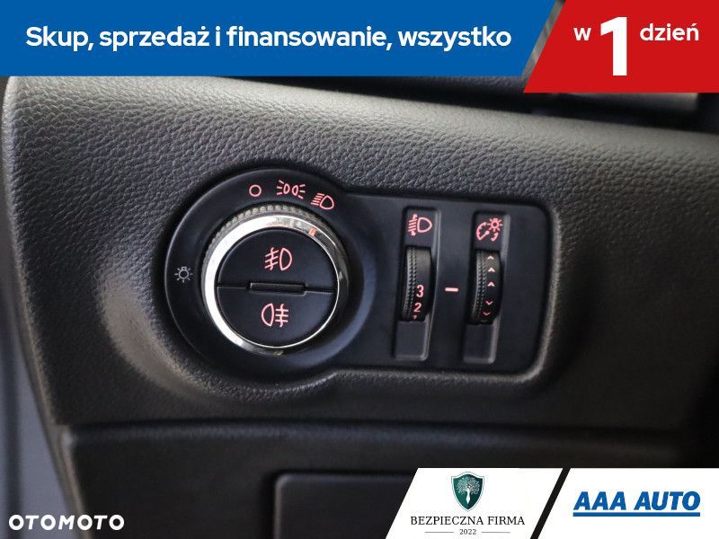 Opel Astra - 18