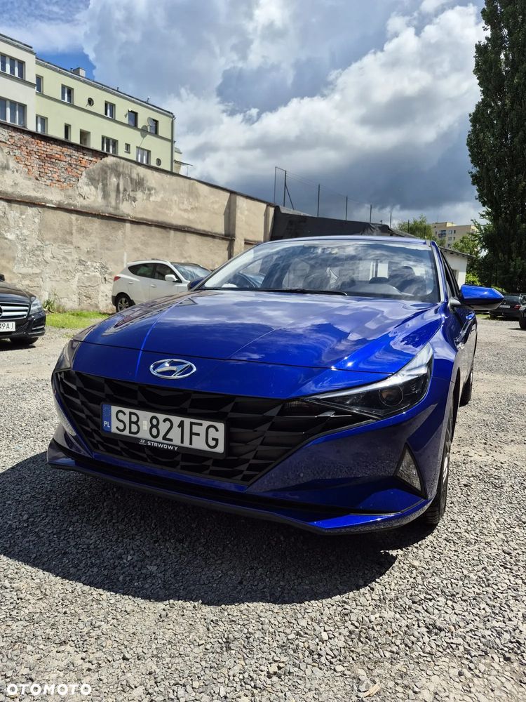 Hyundai Elantra 1.6 Modern - 23