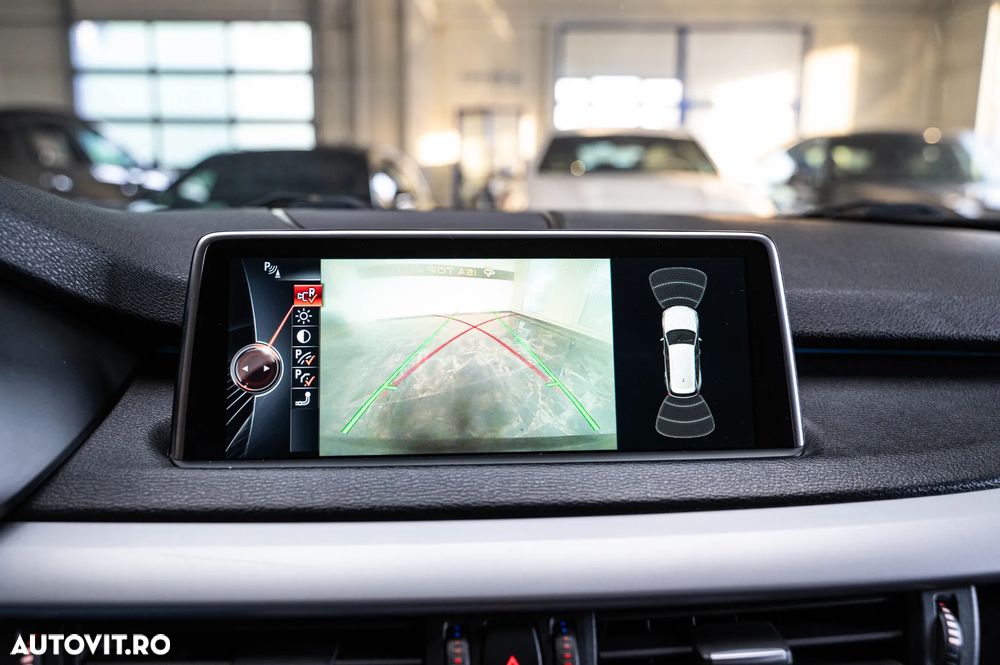 BMW X5 xDrive30d - 16