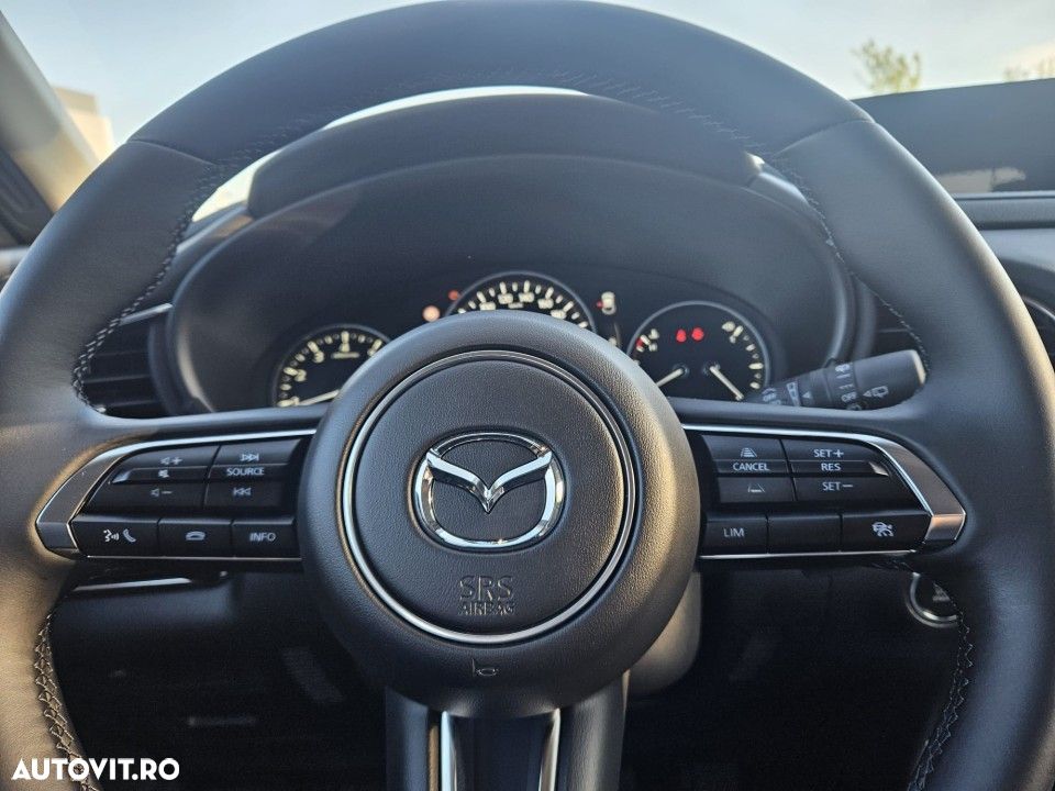 Mazda CX-30 - 8