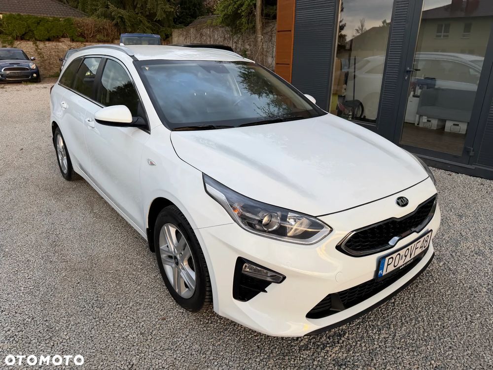 Kia Ceed 1.5 T-GDI GT-Line DCT - 16