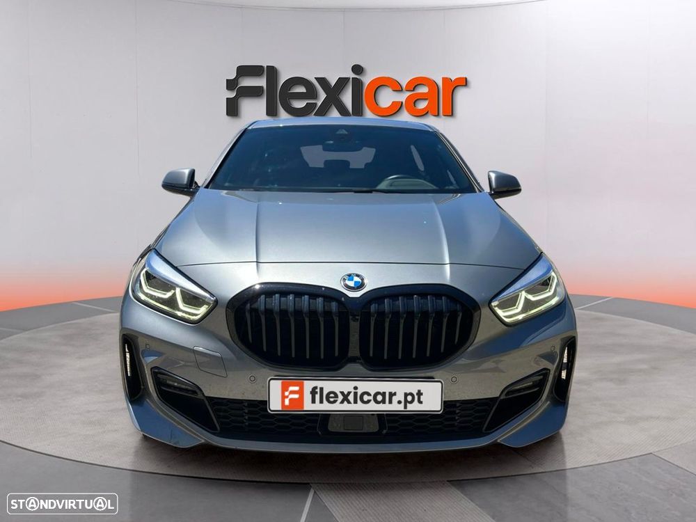 BMW 118 i Pack Desportivo M Auto - 2