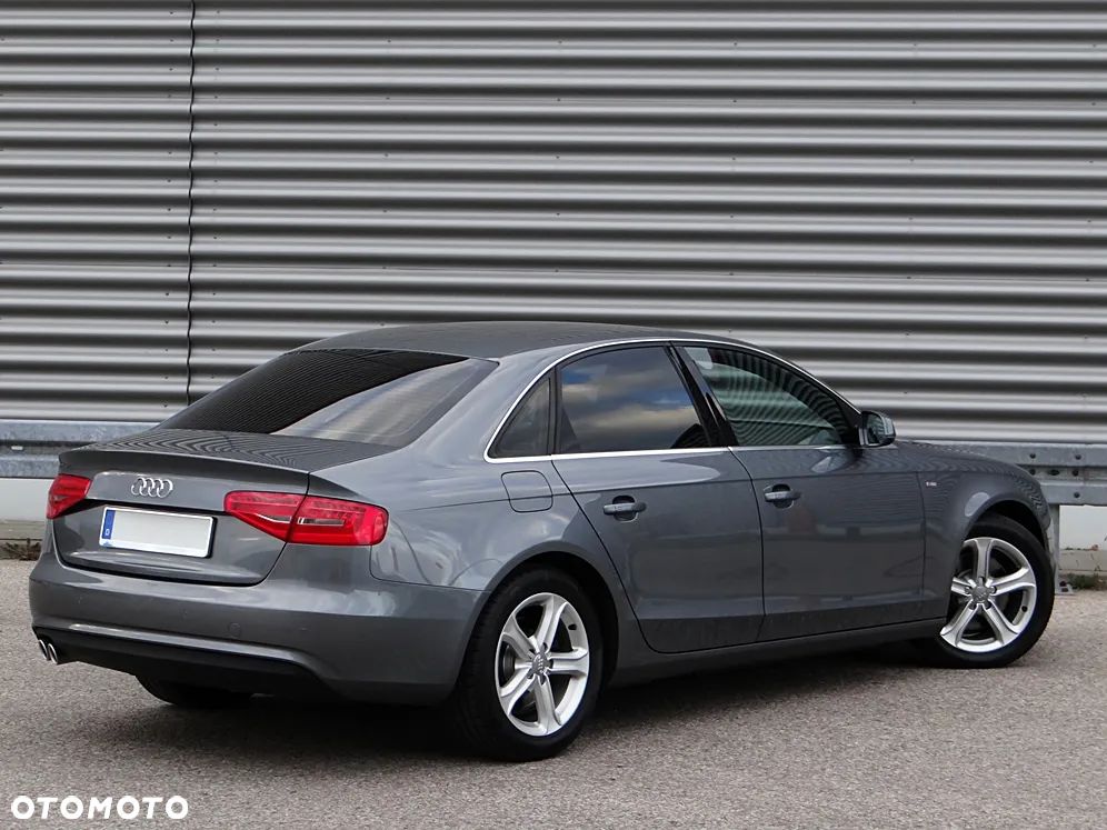 Audi A4 Limousine 1.8 TFSI S line Sportpaket - 16