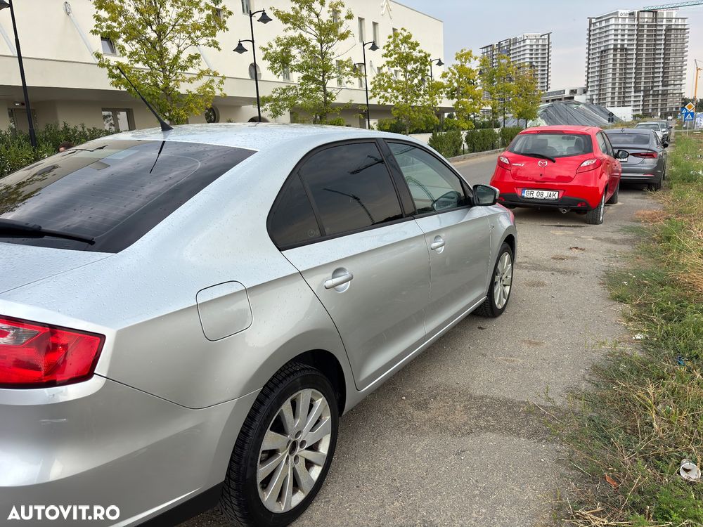 Seat Toledo 2015 photo 5
