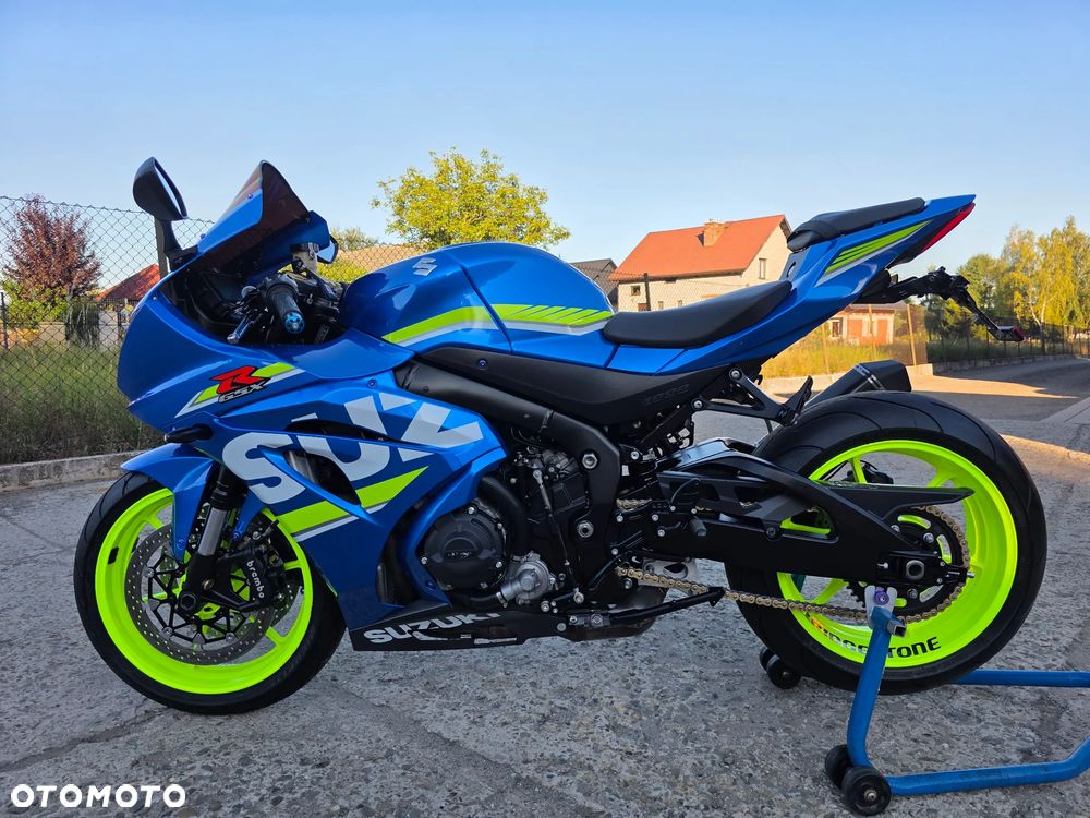 Suzuki GSX-R - 3