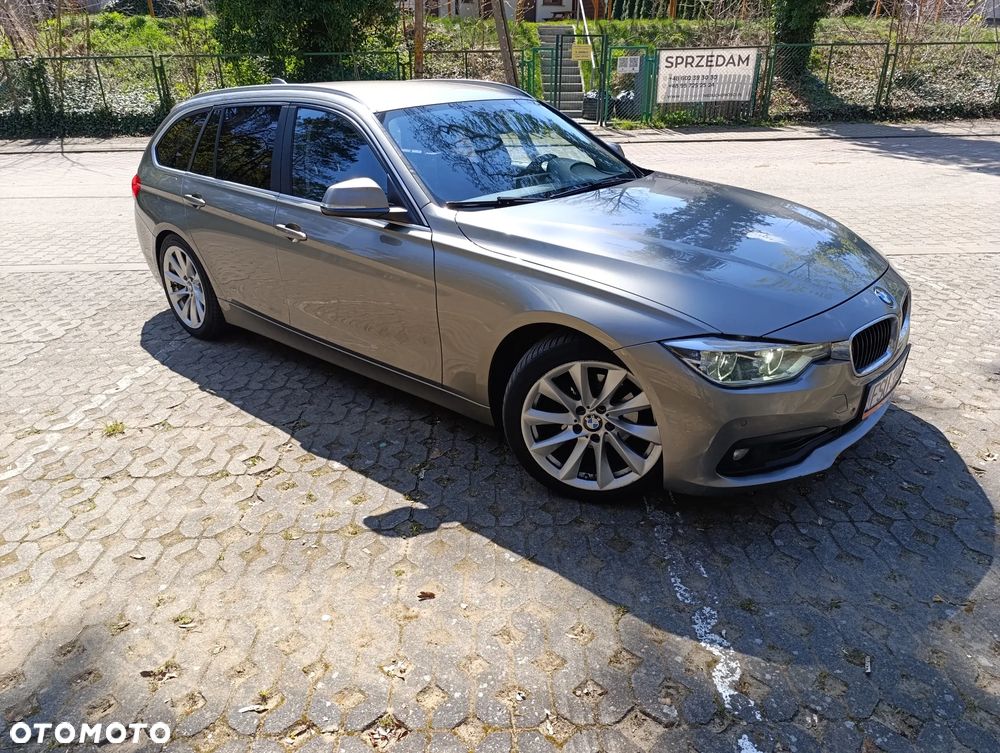 BMW Seria 3 320d Efficient Dynamics Edition - 3