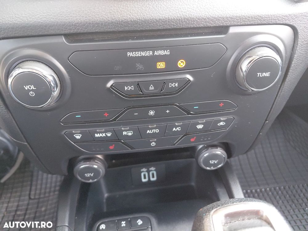 Ford RANGER - 28