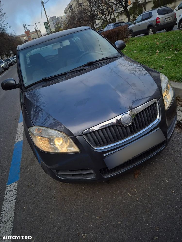 Skoda Fabia 1.2 HTP Ambiente - 27