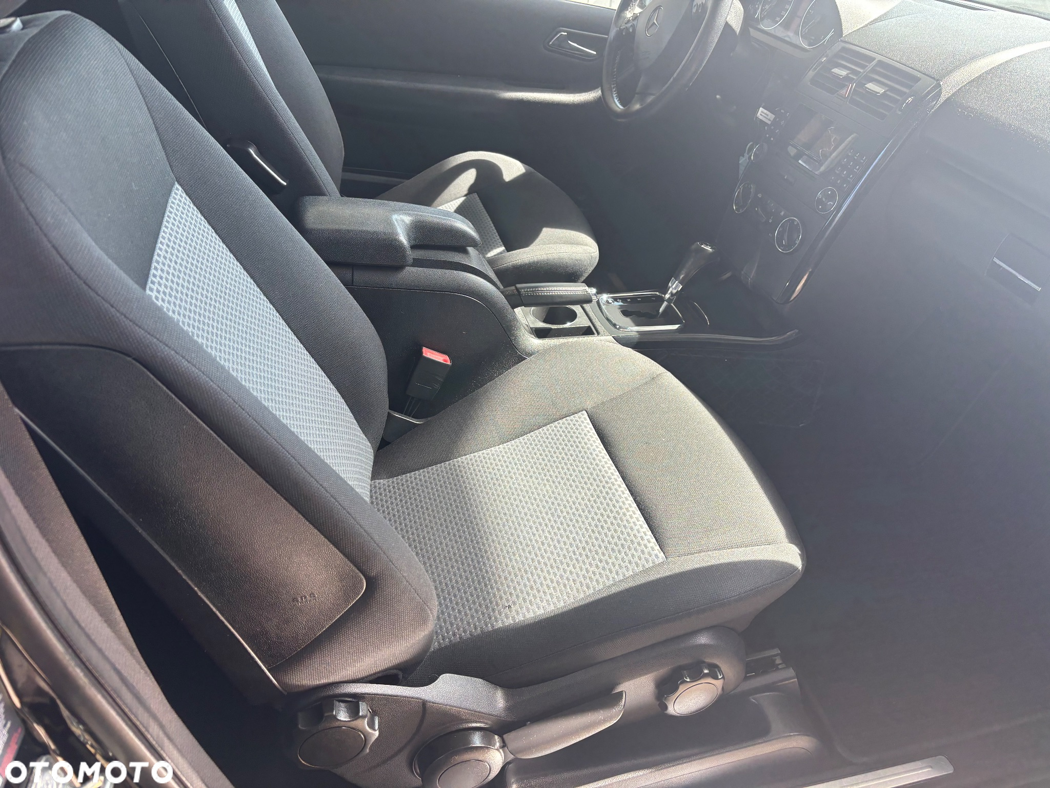 Mercedes-Benz Klasa A 160 CDI Autotronic - 20
