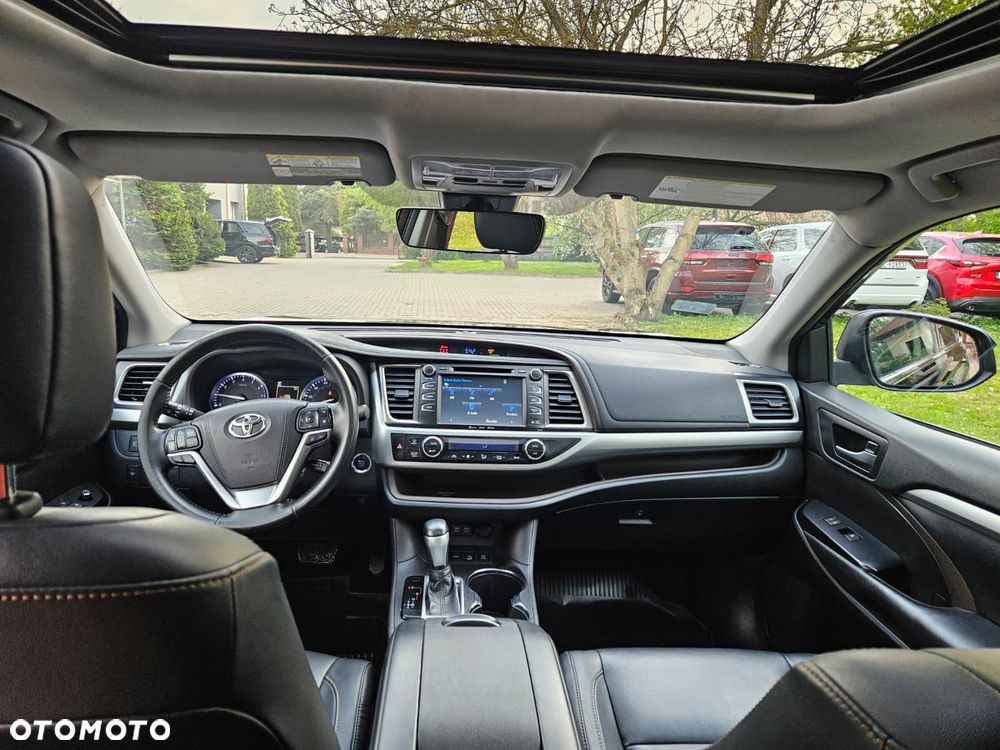 Toyota Highlander 3.5 V6 - 11