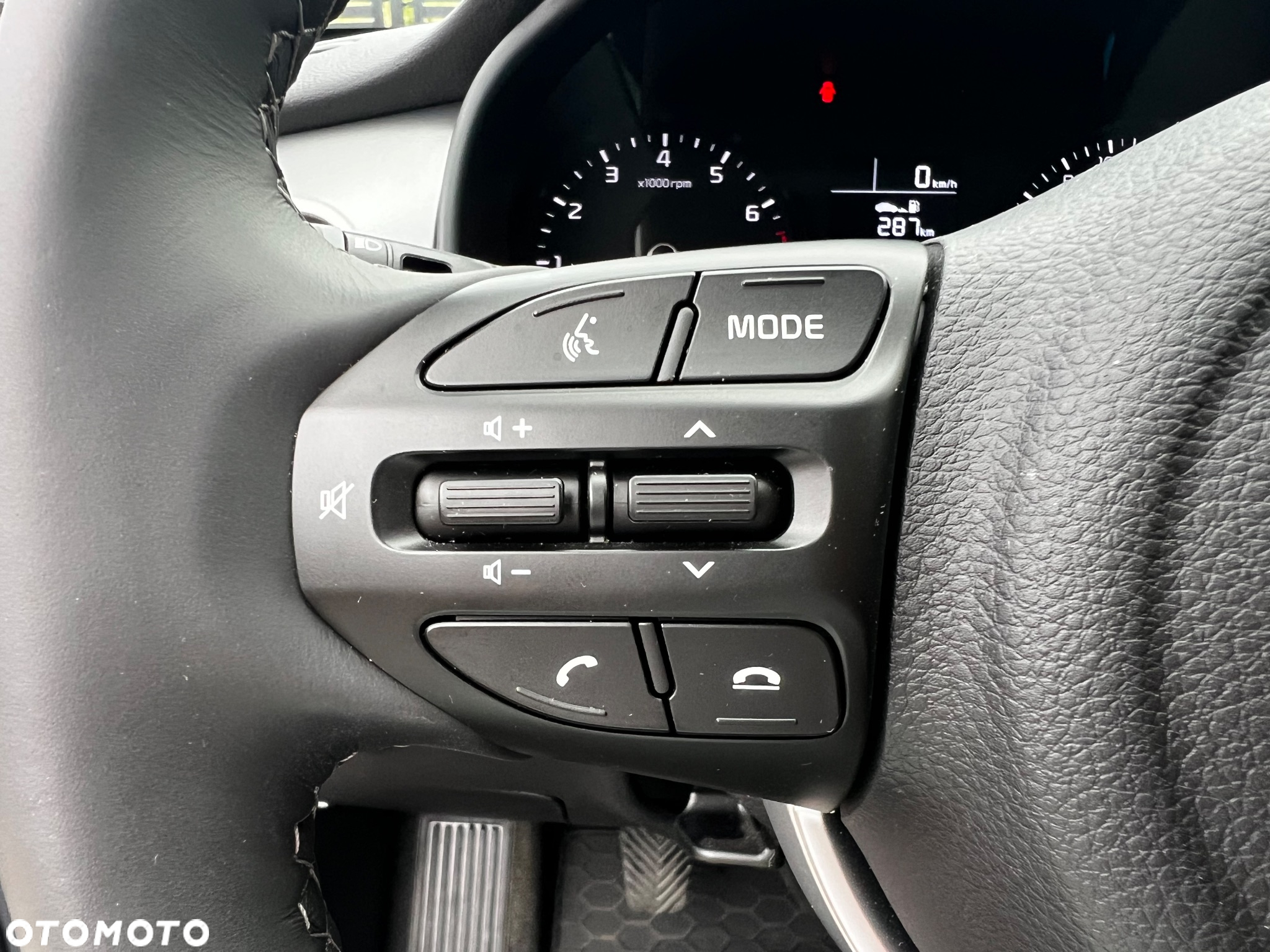 Kia Stonic 1.2 L - 28