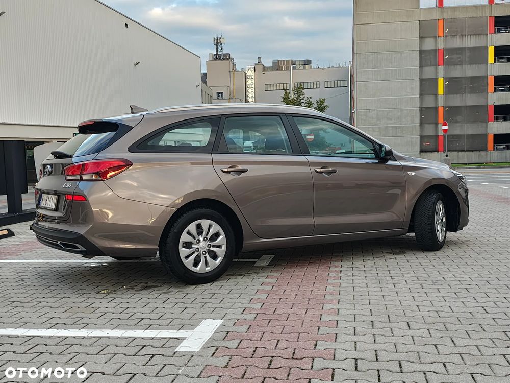 Hyundai i30 1.5 DPI Modern - 7