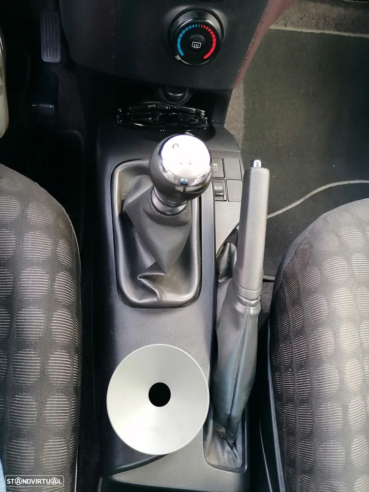 Toyota iQ 1.0 VVT-i Essential+AC - 21