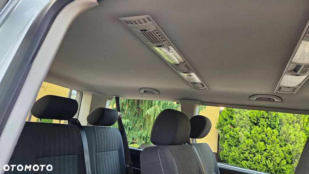 Volkswagen Caravelle 2.0 TDI L1 Comfortline - 10