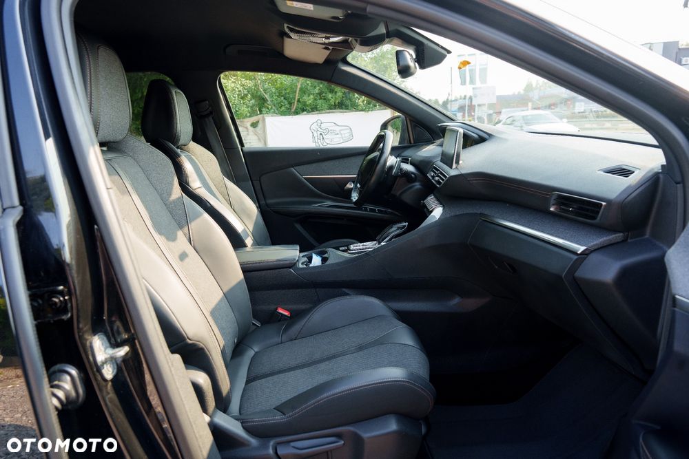 Peugeot 3008 THP 165 EAT6 Stop & Start Allure - 27