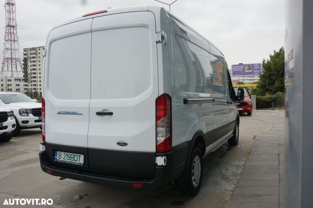 Ford Transit - 7