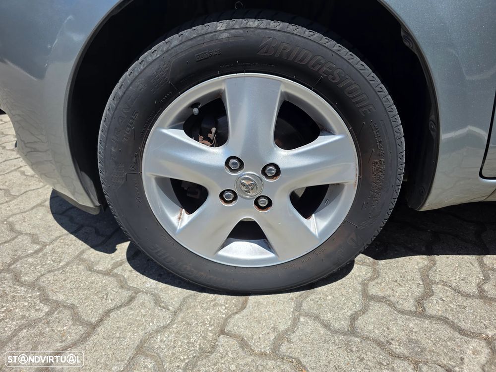 Toyota Yaris 1.0 VVT-i AC - 2