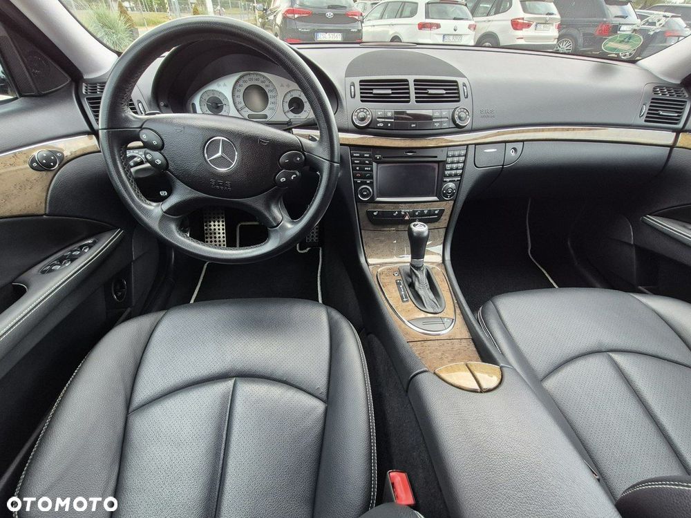 Mercedes-Benz Klasa E - 25