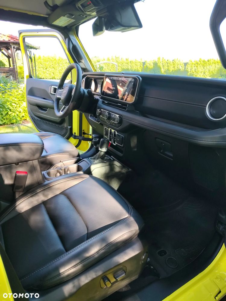 Jeep Wrangler Unlimited GME 2.0 Turbo Sahara - 10