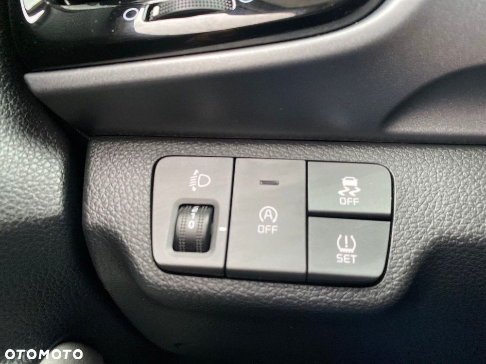Kia Stonic - 18