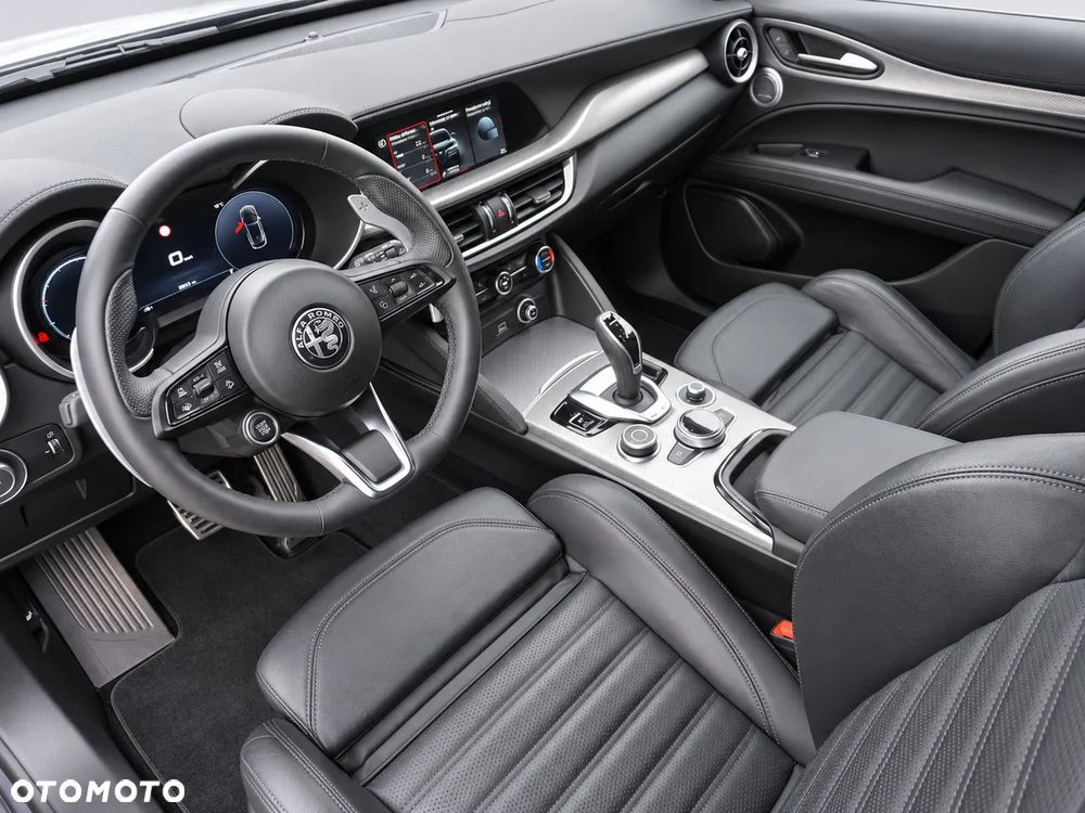 Alfa Romeo Stelvio 2.0 Turbo Veloce Q4 - 26