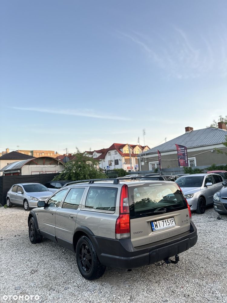 Volvo XC 70 - 3