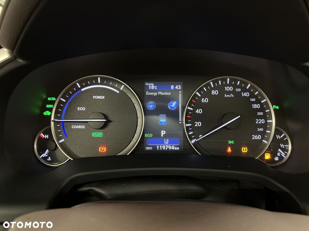 Lexus RX 450h Prestige - 25