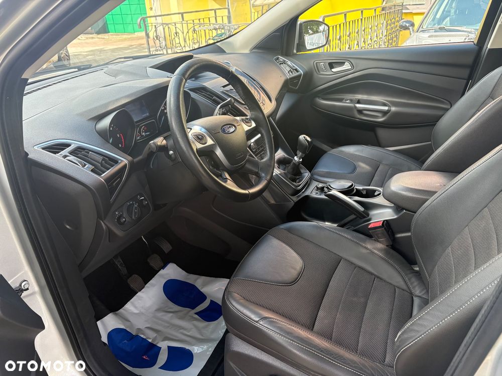 Ford Kuga 2.0 TDCi 4x4 SYNC - 24