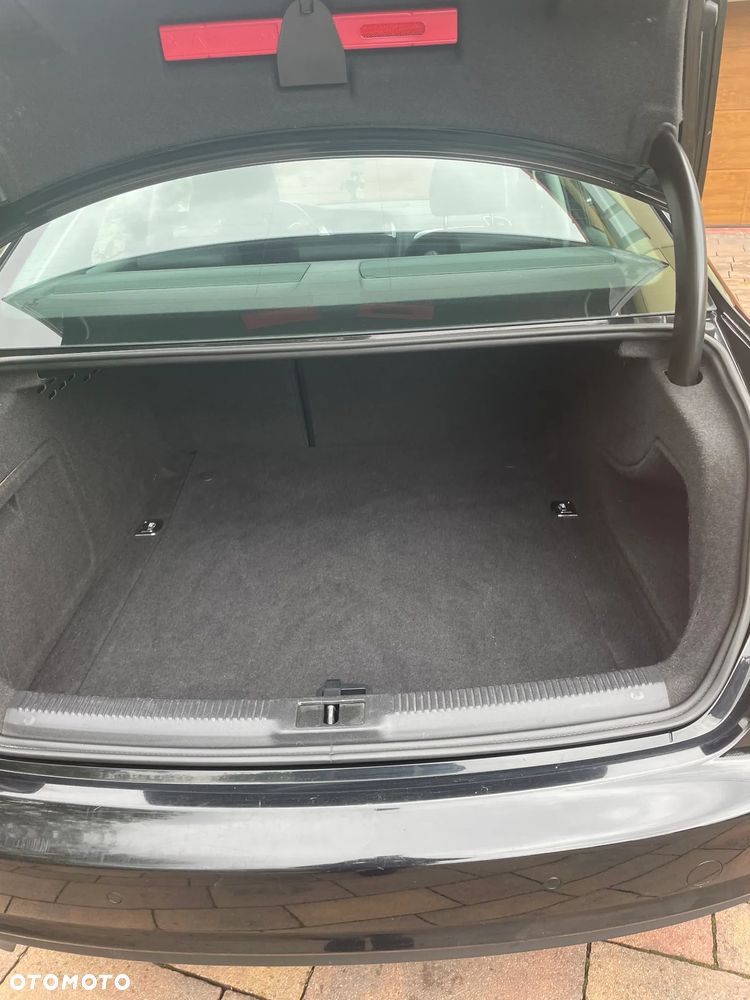 Audi A4 Limousine 2.0 TDI - 8