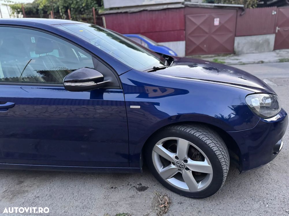 Volkswagen Golf 2.0 TDI DPF MATCH - 12