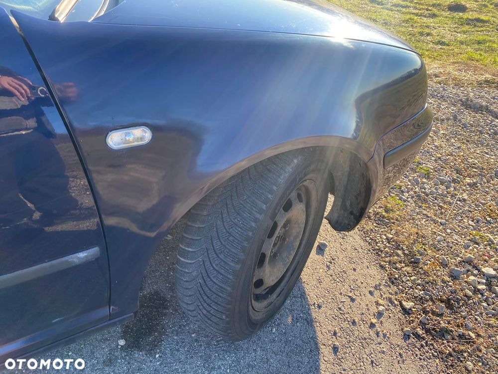 Volkswagen Golf 1.9 TDI Comfortline - 5