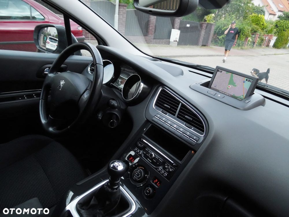 Peugeot 5008 2.0 HDi Family 7os - 30