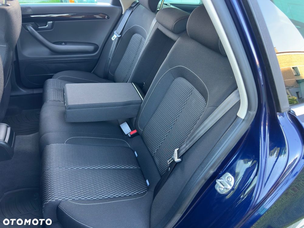 Seat Exeo 2.0 TDI CR Multitronic Sport - 23